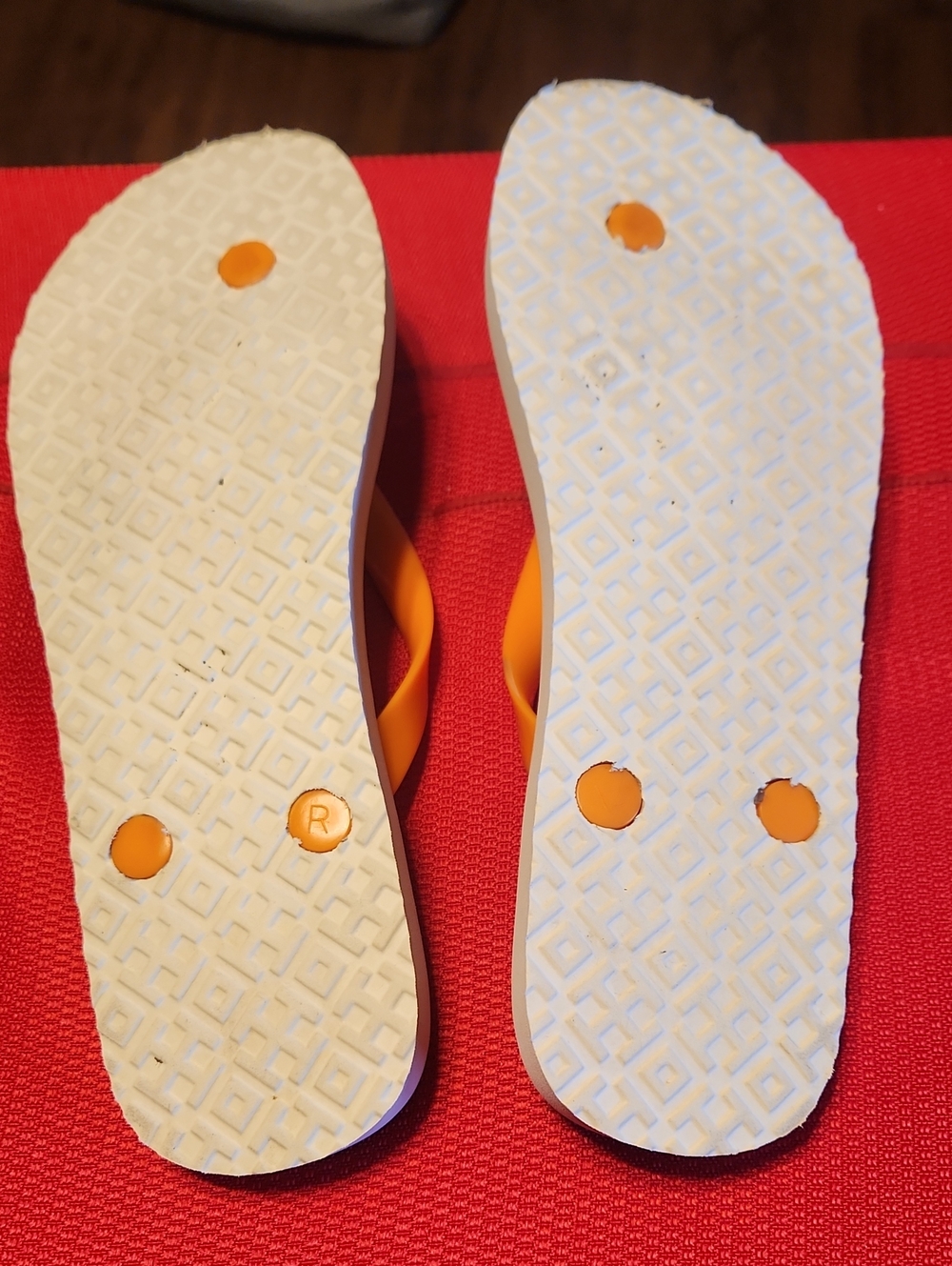 Tory Burch Orange Strap Flip Flop Sandals with Tropical Print - Picture 6 of 11